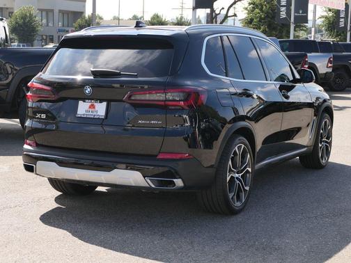 2022 BMW X5 PHEV xDrive45e