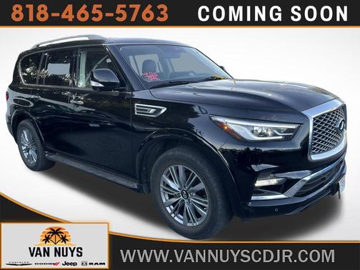 2022 INFINITI QX80 Luxe