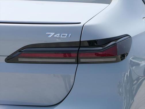 2024 BMW 740 i