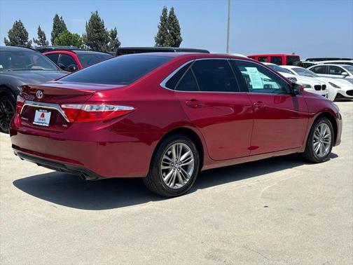 2017 Toyota Camry SE