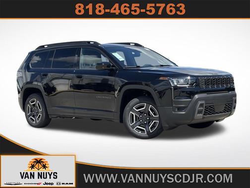 Diamond Black Crystal Pearlcoat 2026 Jeep Cherokee Laredo 4x4