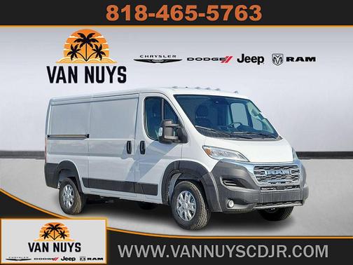 Bright White Clearcoat 2025 RAM ProMaster 1500 Low Roof