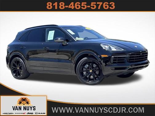 2023 Porsche Cayenne Platinum Edition