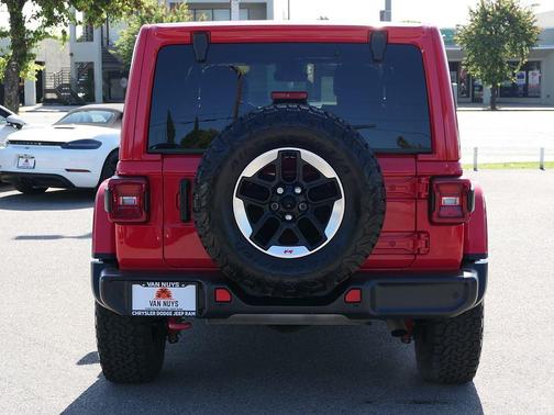 Firecracker Red Clearcoat 2021 Jeep Wrangler Unlimited Rubicon