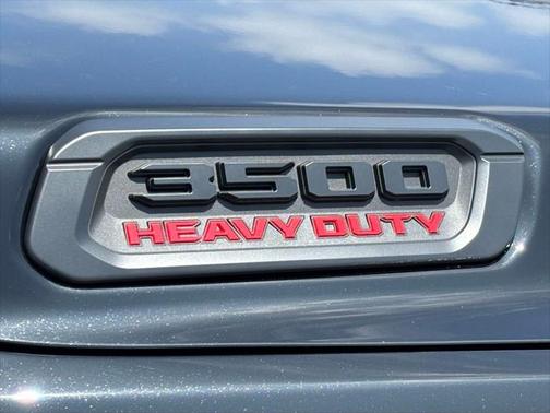 2025 RAM 3500 Tradesman Crew Cab 4x4 8' Box