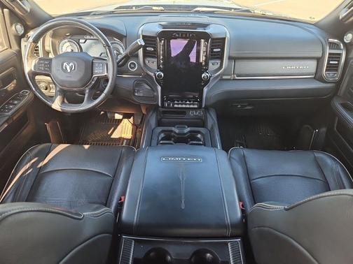 2020 RAM 3500 Limited Crew Cab 4x4 8' Box