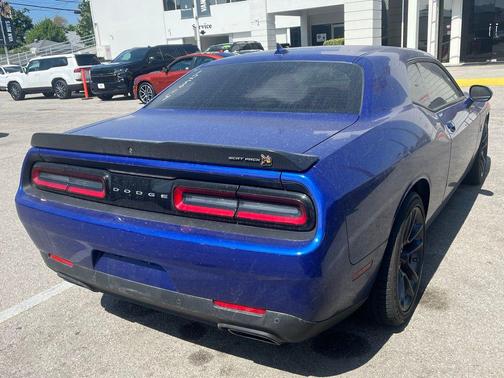 2022 Dodge Challenger R/T Scat Pack