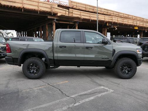 2026 RAM 1500 RHO Crew Cab 4x4 5'7' Box