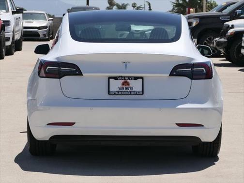 2020 Tesla Model 3 Standard Range