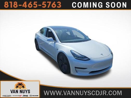 2020 Tesla Model 3 Standard Range