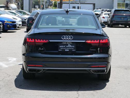 2022 Audi A4 40 Premium Plus