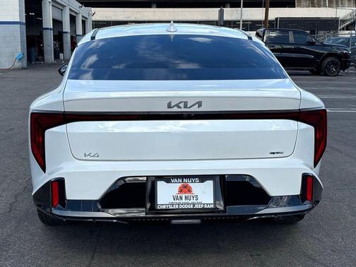 2025 Kia K4 GT-Line