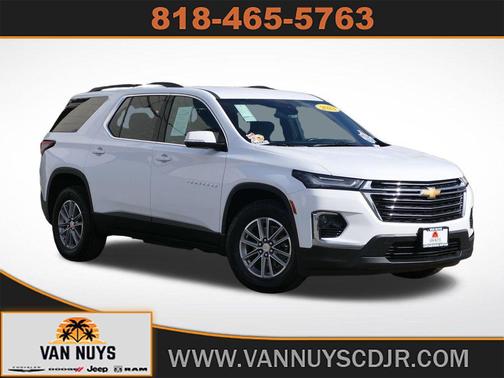 2023 Chevrolet Traverse LT Cloth