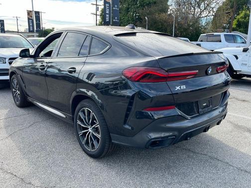 2022 BMW X6 xDrive40i