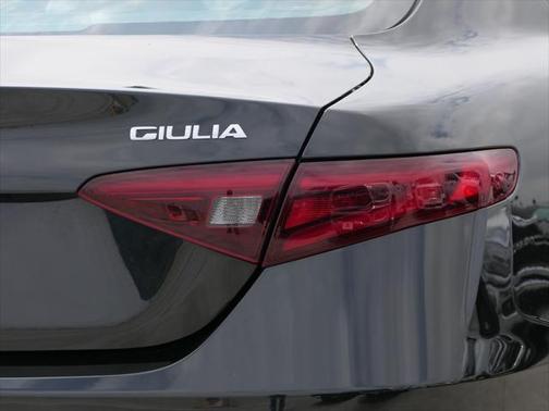 2022 Alfa Romeo Giulia Ti