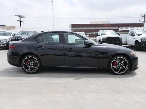 2022 Alfa Romeo Giulia Ti