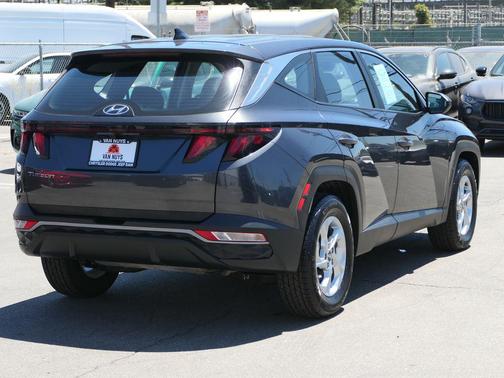 2024 Hyundai TUCSON SE