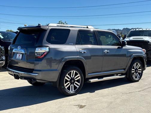 2022 Toyota 4Runner Limited