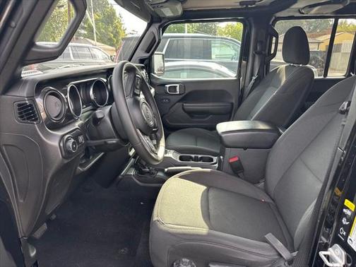 2023 Jeep Wrangler Sport