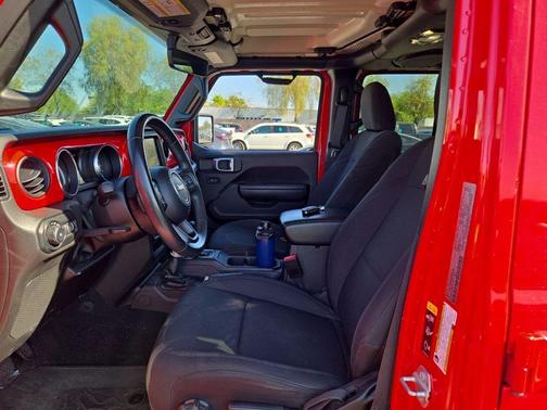 2022 Jeep Wrangler Willys