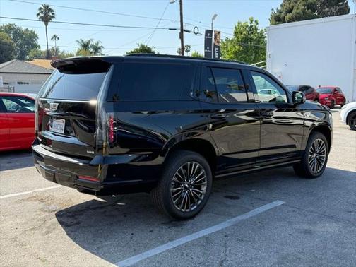 2025 Cadillac Escalade Sport Platinum