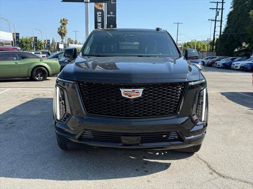 2025 Cadillac Escalade Sport Platinum