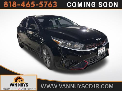 Aurora Black Pearl 2023 Kia Forte GT-Line