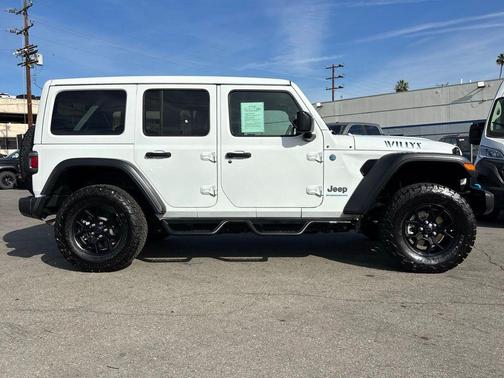 2024 Jeep Wrangler 4xe Willys
