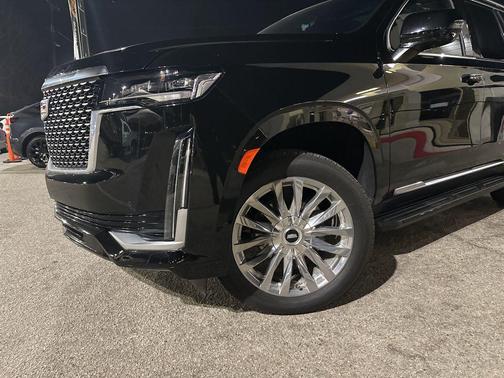 2024 Cadillac Escalade Premium Luxury