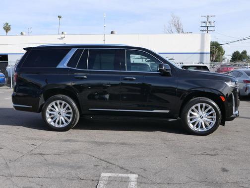 2024 Cadillac Escalade Premium Luxury