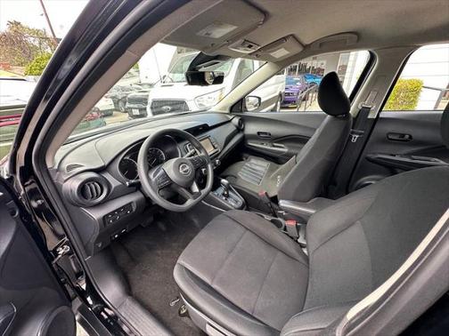 2023 Nissan Kicks S