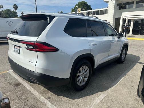 2024 Toyota Grand Highlander XLE