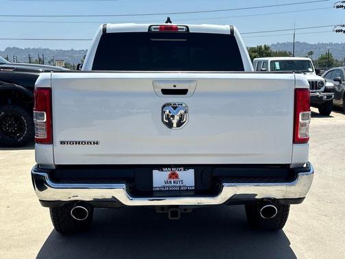 Bright White Clearcoat 2022 RAM 1500 Big Horn/Lone Star