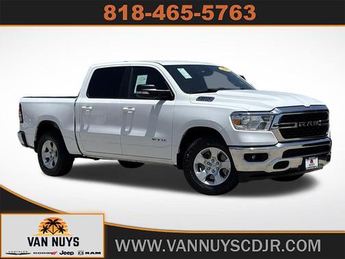 Bright White Clearcoat 2022 RAM 1500 Big Horn/Lone Star