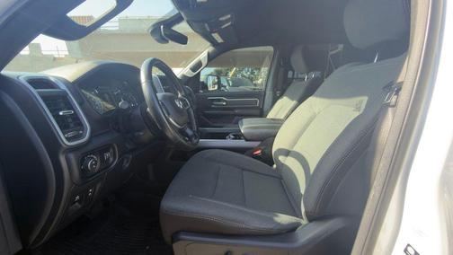 Bright White Clearcoat 2022 RAM 1500 Big Horn/Lone Star
