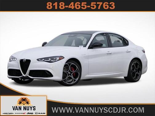 2025 Alfa Romeo Giulia AWD
