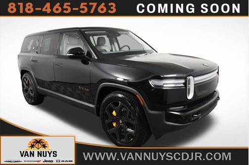 2025 Rivian R1S Ascend Tri Motor Max Pack