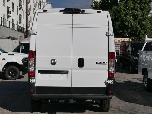 2026 RAM ProMaster 2500 Tradesman