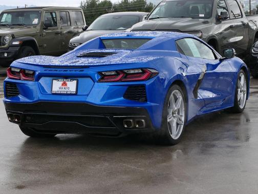 2025 Chevrolet Corvette Stingray w/3LT
