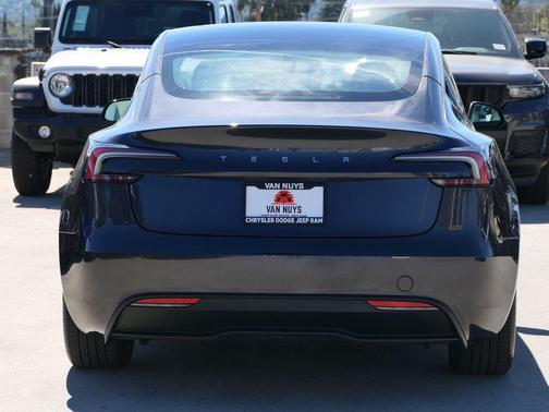 2025 Tesla Model 3 Long Range