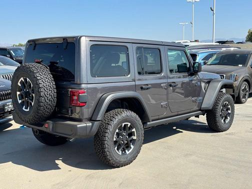 2025 Jeep Wrangler 4xe Rubicon
