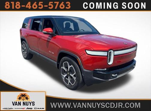 2024 Rivian R1S Adventure