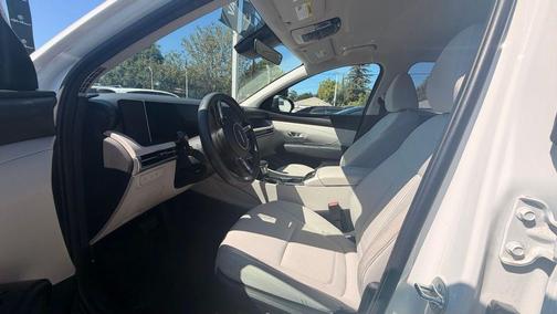 White Pearl 2025 Hyundai TUCSON SEL