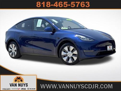 2023 Tesla Model Y Long Range Dual Motor All-Wheel Drive