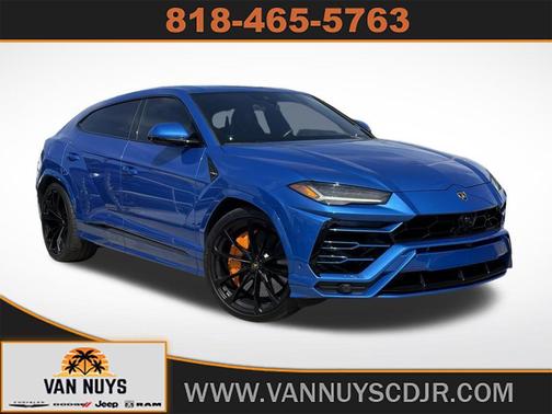 2022 Lamborghini Urus Base
