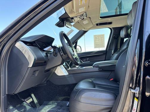 2023 Land Rover Range Rover First Edition