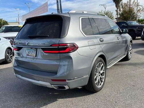 2024 BMW X7 xDrive40i