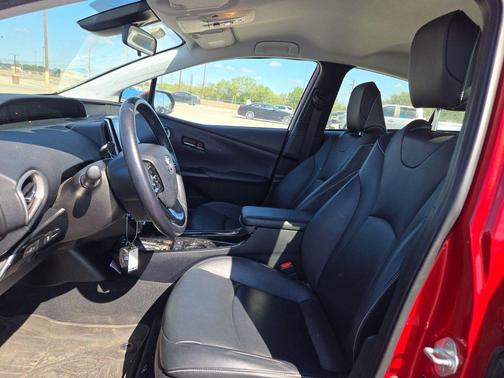 2020 Toyota Prius Prime XLE