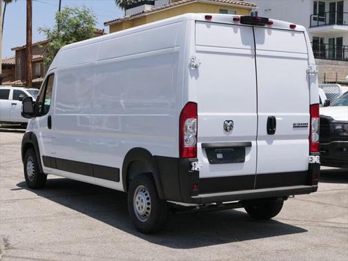 2025 RAM ProMaster 2500 Tradesman