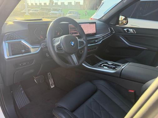 2025 BMW X5 sDrive40i